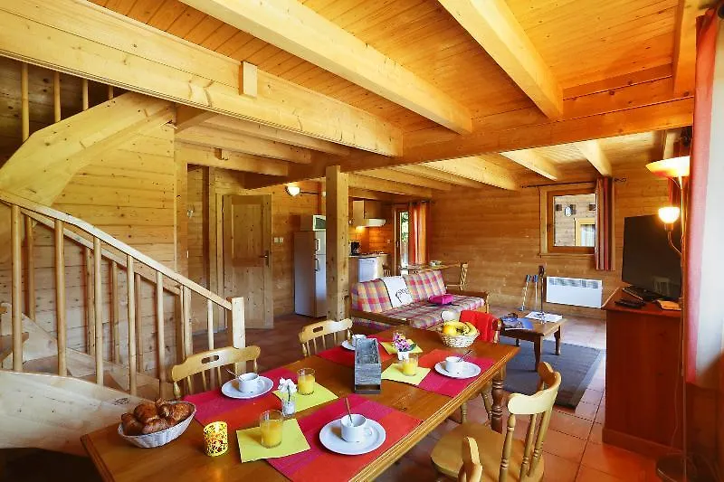 Résidence Néméa Les Chalets du Bois de Champelle Morillon